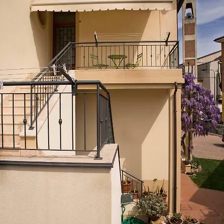 Casa Il Glicine A Due Passi Dal Centro سيينا