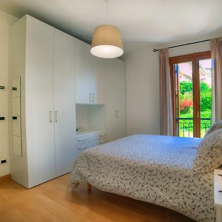 Casa Il Glicine A Due Passi Dal Centro Apartman