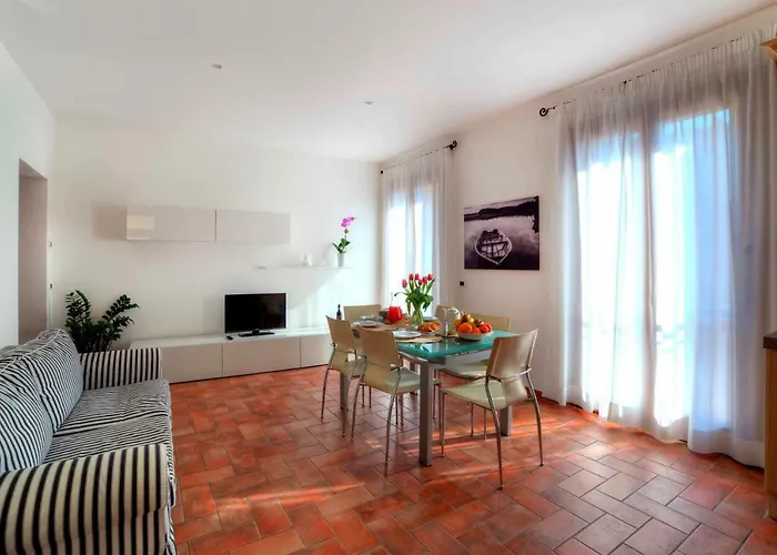 Casa Il Glicine A Due Passi Dal Centro Apartamento Siena